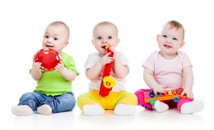 Berikan Mainan Cerdas Buat Bantu Perkembangan Anak